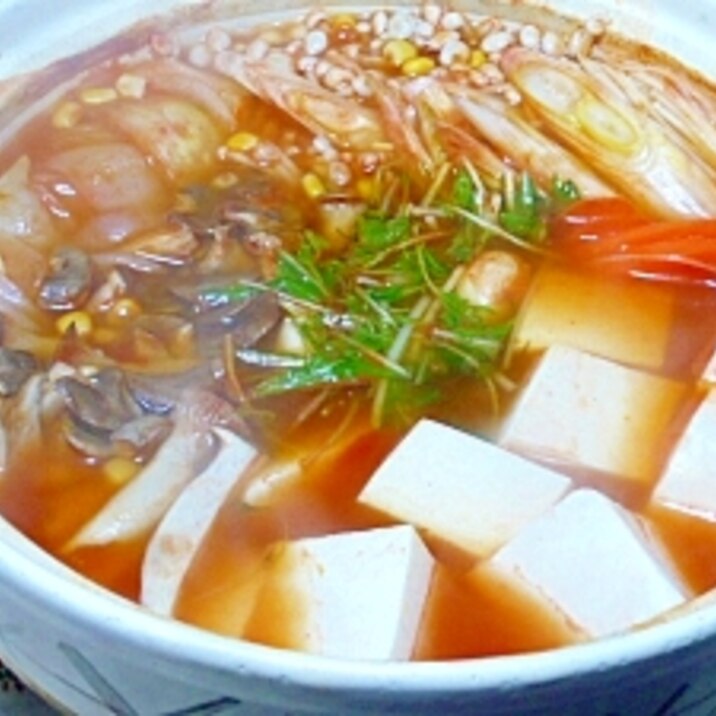 ヘルシー！きのこと豆腐の“トマト鍋”☆